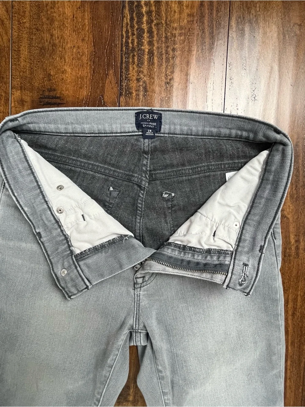 J.Crew High-Rise Skinny Jeans Gray Denim Stretch Women’s Size 28.
